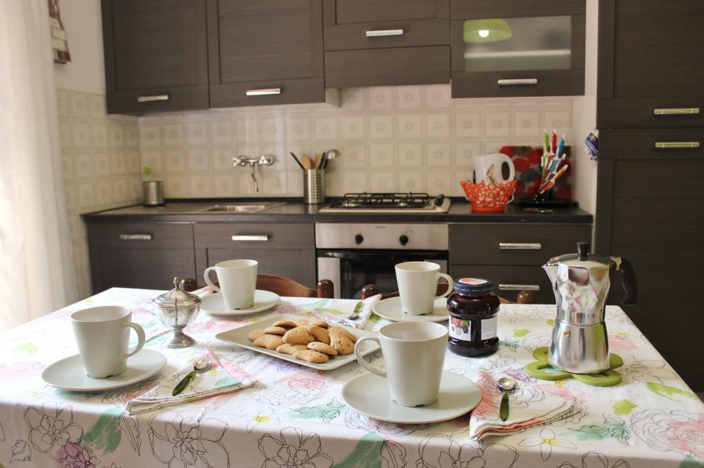 Casa Mattia By Holiday World Appartement Bellano Buitenkant foto